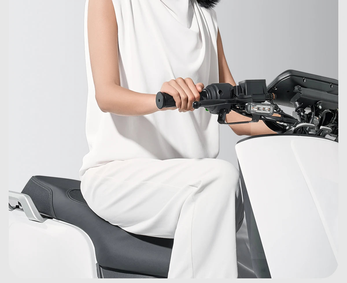 BIBEE Electric Motorcycle Helmet Summer Breathable Electric Bike Open Face Helmet Men Women Dual Lenses Jet Scooter Half Helmets