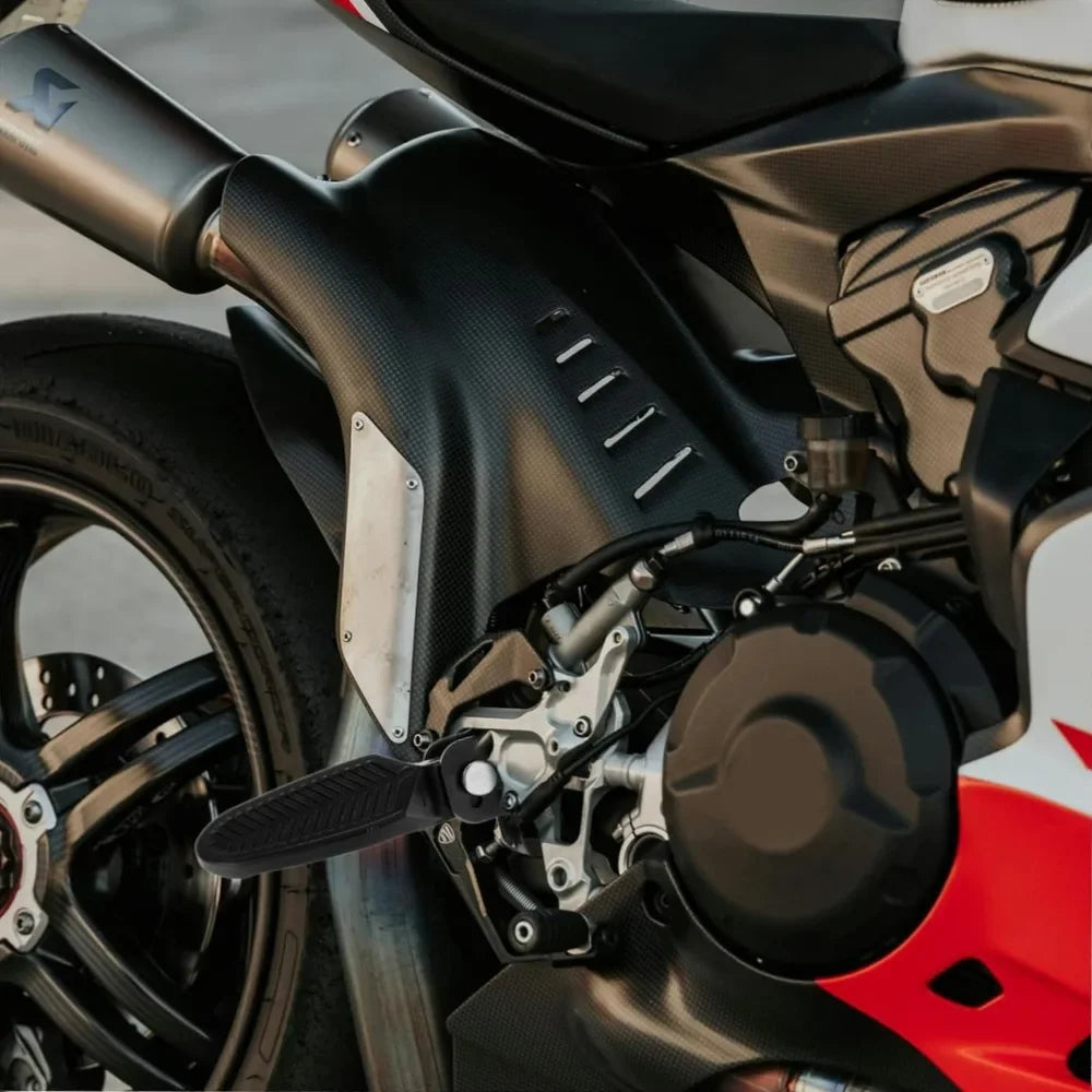 A set of foot mat supports, cycling accessories,rear seat pedals for electric bicycles